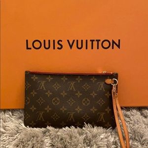 Louis Vuitton Neverfull Pochette Clutch monogram!
